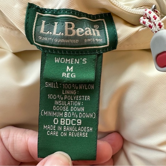 LL Bean Reversible Coral Floral Cream Down Puffer Vest Size Medium - Picture 13 of 15